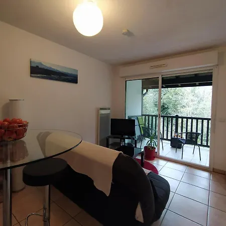 Goxo Lekua Apartment